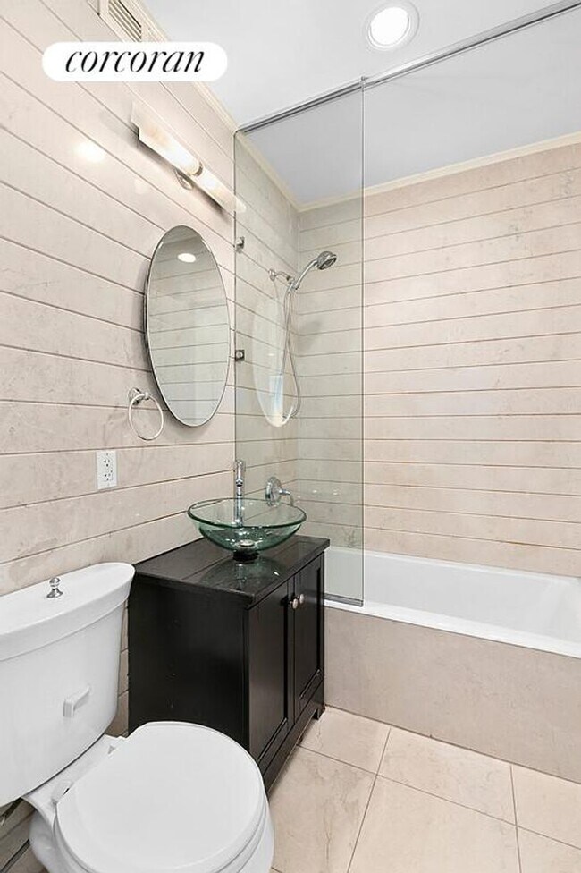 Photo - 189 Bridge St