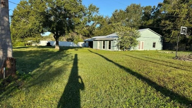 Photo - 289 Ashley St