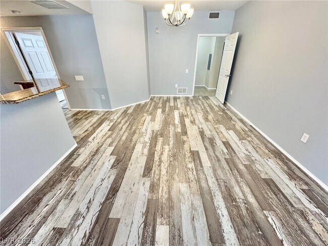6868 Sky Pointe Dr Unit 1035