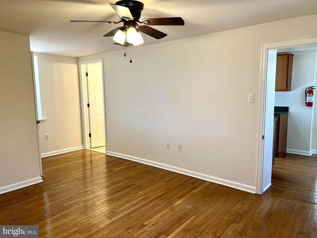 Photo - 504 Mullica Hill Rd