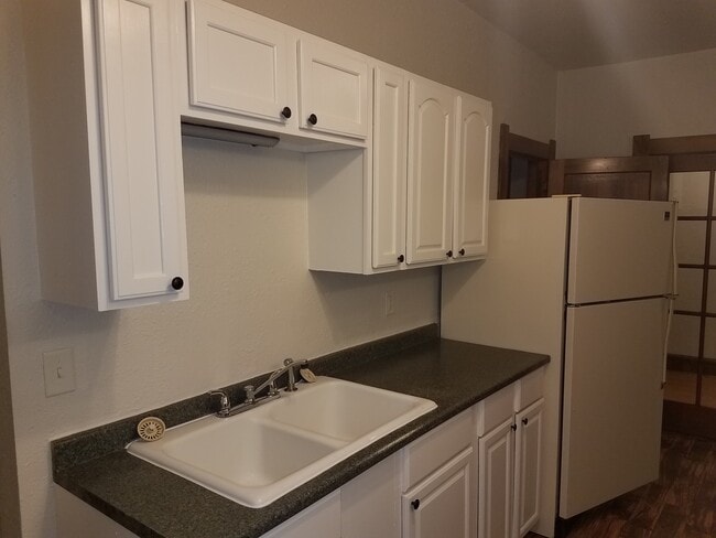 Unit 34 Kitchen