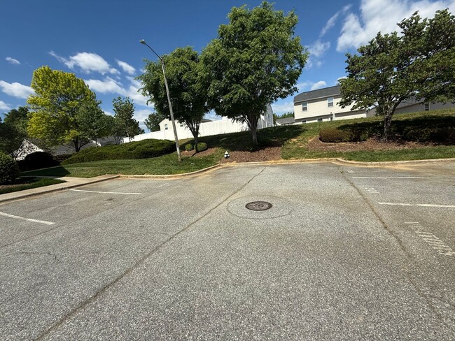 Photo - Available Unidad 303 Hidden Timber