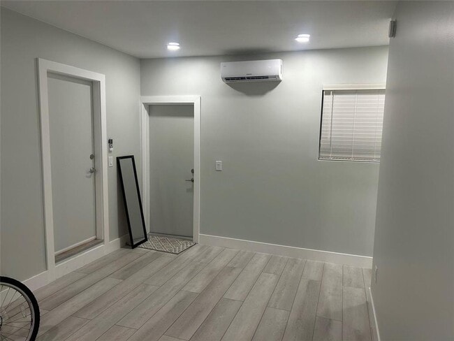 Photo - 135 Ponce de Leon St Unit 135