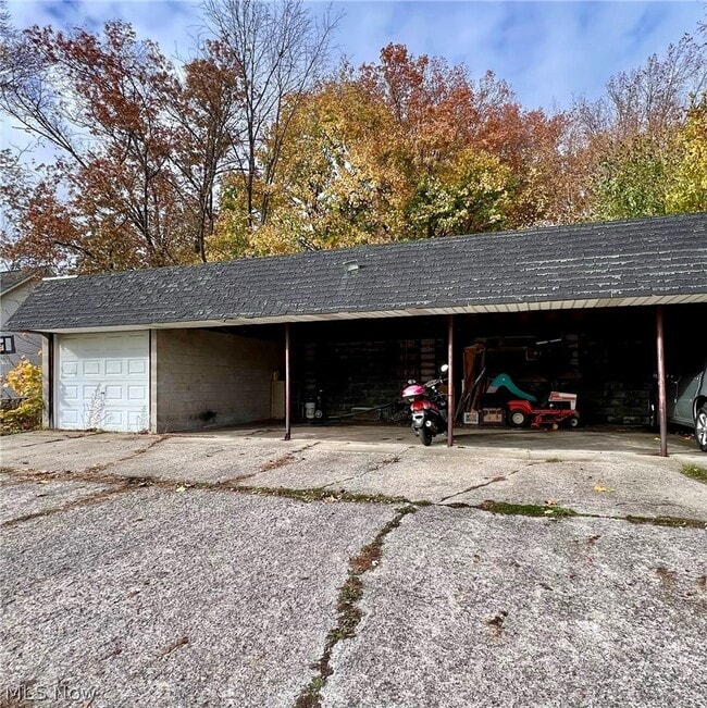 Photo - 193 Rose Ave Unit A