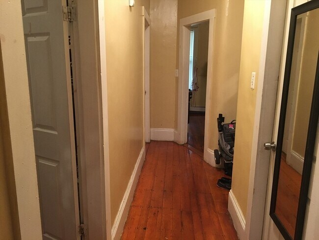 Photo - 212 Boylston St Unit 3