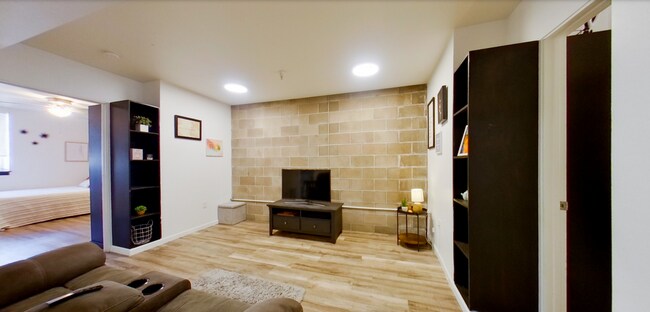 Photo - 1112 Moro St Unit B