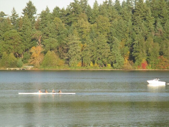 Photo - 4915 Lake Washington Blvd S Unidad A