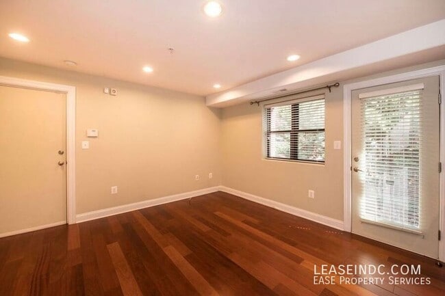 Photo - 1354 Euclid St NW Unit #301B