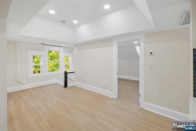 Photo - 101 Southern