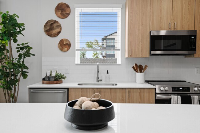 Photo - Alexan Overlook