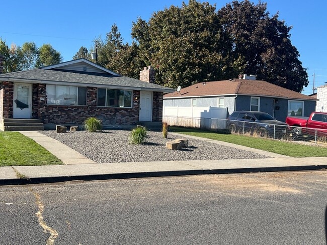 Photo - 6127 N Standard St Unit 6129