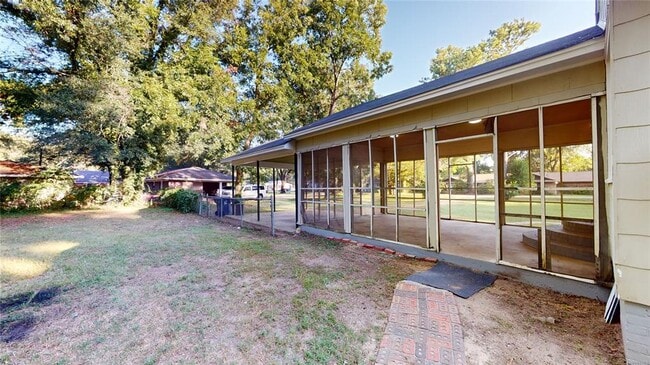 Photo - 3881 Gober Rd