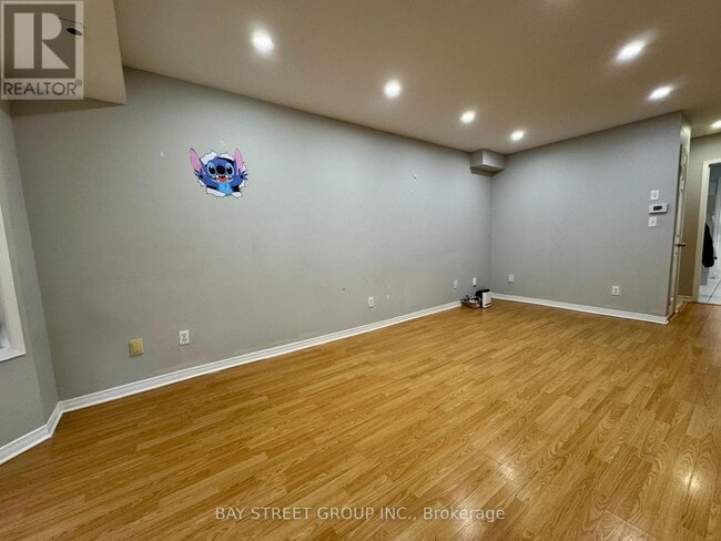 Photo - 19 Rosebank Dr