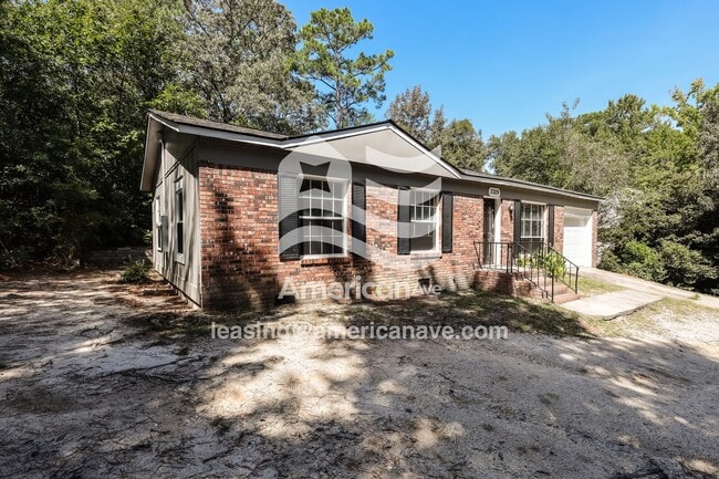 Photo - 2309 Windsor Rd