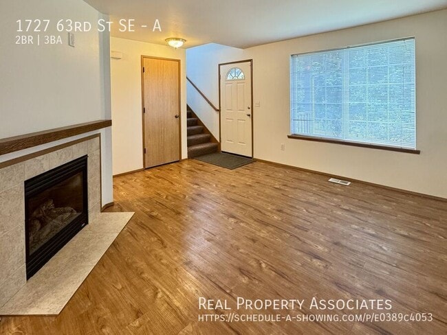 Photo - 1727 63rd St SE