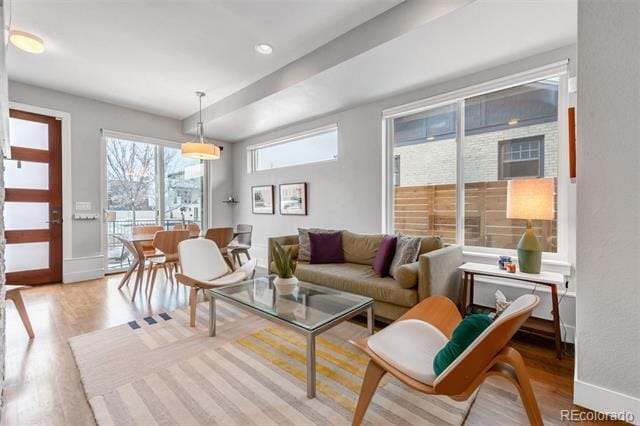 Photo - 556 Madison St