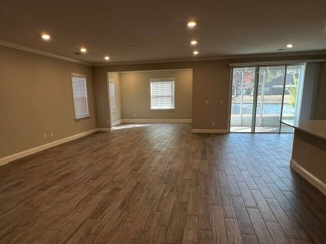 Photo - FOUR BEDROOMS and THREE BATHS For Rent