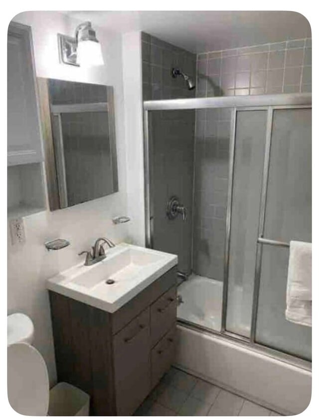 Photo - 305 Mt Eden Pkwy