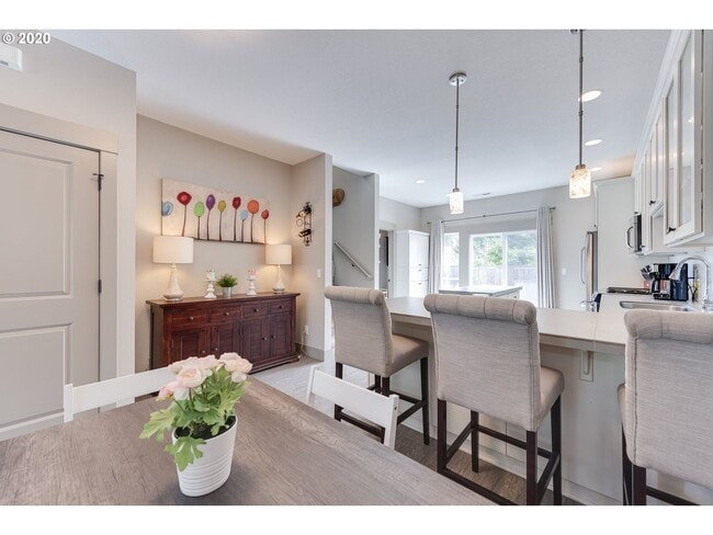 Photo - Incredible 2 Bed 1.5 Bath + Den  in N Portland near Peninsula Park! A/C and More!