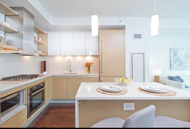 Building Photo - 77 Hudson St Unit 1809