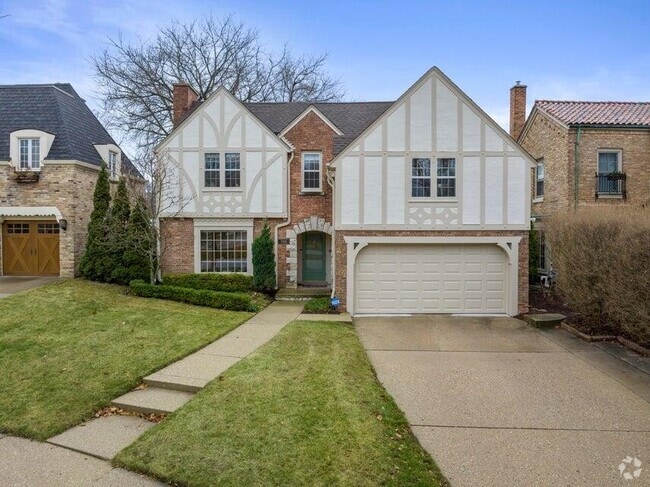 Building Photo - 3916 N Ridgefield Cir Rental