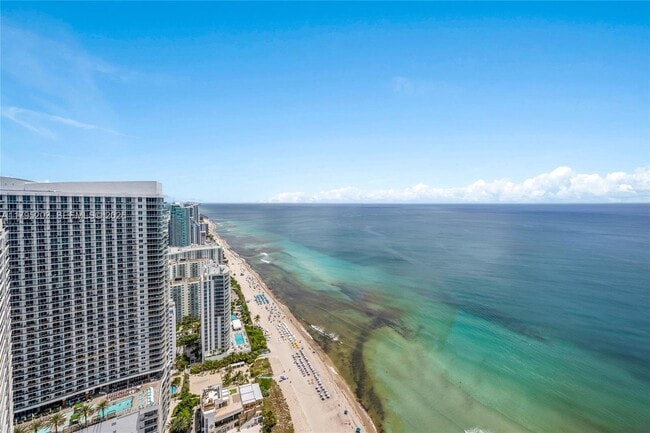 Building Photo - 1830 S Ocean Dr Unit 4712