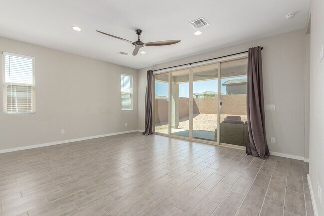 Photo - 18434 E Camila Dr