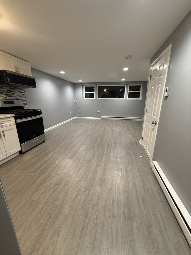 Photo - 323 22nd Ave