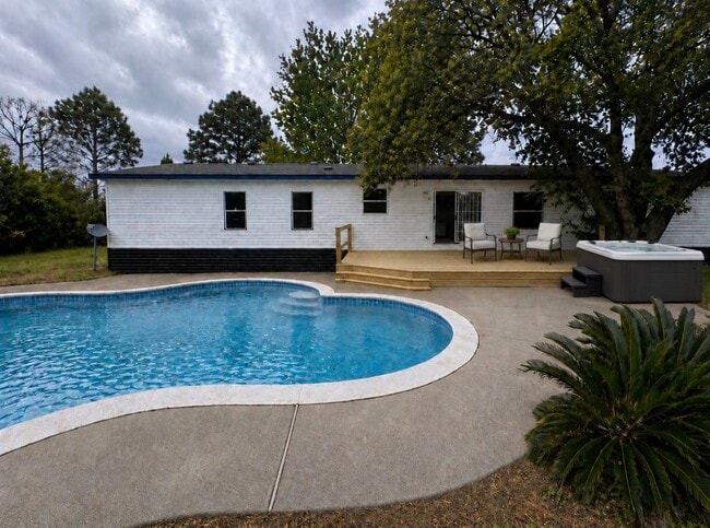 Photo - 1506 Airline Ct