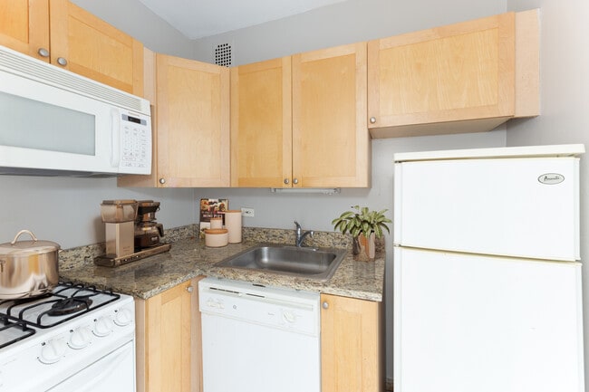 Photo - 443 Wrightwood