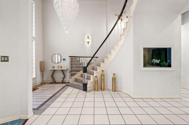 Photo - 200 Mill Crossing W