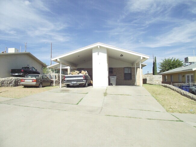 Northeast El Paso 2 bed - Northeast El Paso 2 bed House