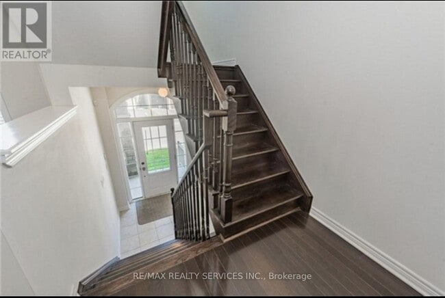 Photo - 74 Aldersgate Dr