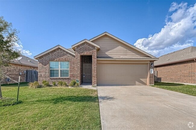 Building Photo - 611 Harvest Bluff Dr Rental