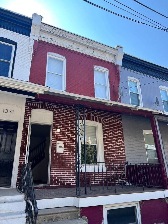Renovated 2bd/ 1Bth Home! SECTION 8 ONLY!! - Renovated 2bd/ 1Bth Home! SECTION 8 ONLY!!