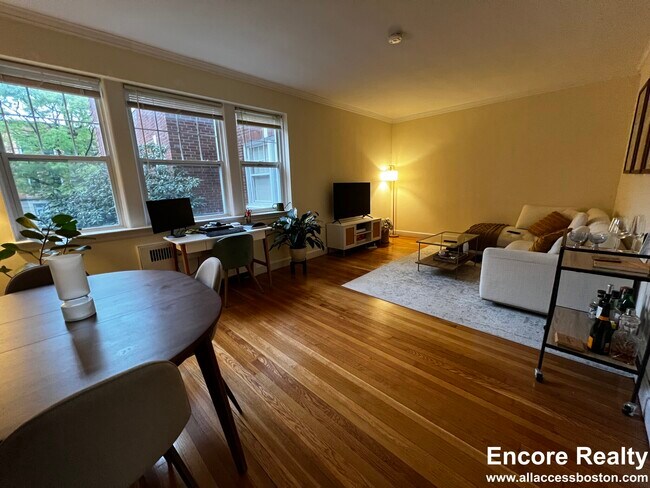 Photo - 22 Fairbanks St Unidad 1