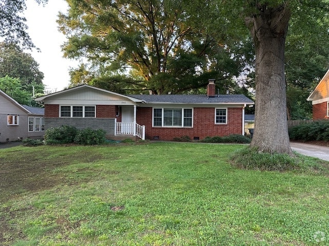 Building Photo - 1945 Sandhurst Dr Rental