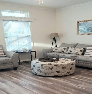 Photo - 211 NE Coastal Dr