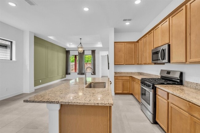 Photo - 10607 Katherine Lk Dr
