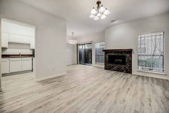 Photo - 1818 Augusta Dr Unit 33