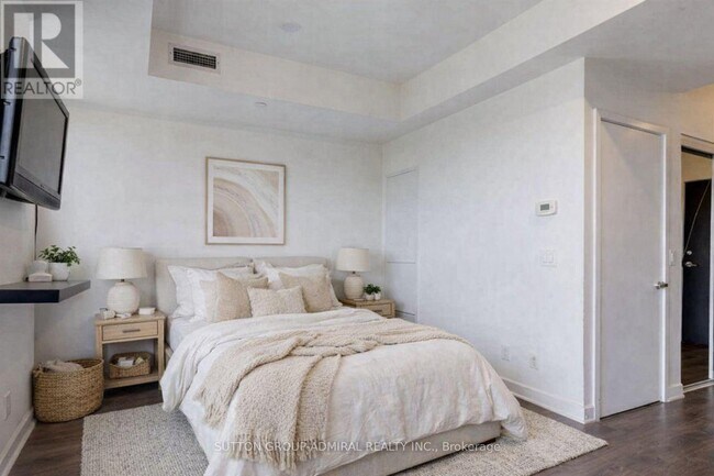 Photo - 170 Sumach St Unité 1311