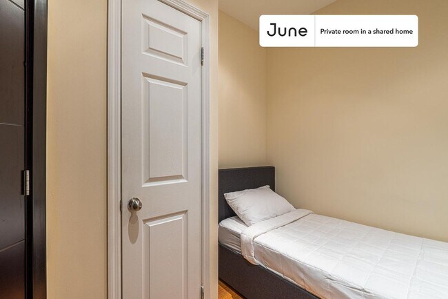 Photo - Room in Shared 4 bed/2 bath home Unit B