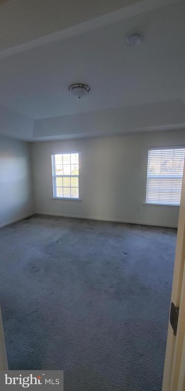 Photo - 5185 Winthrop Ave