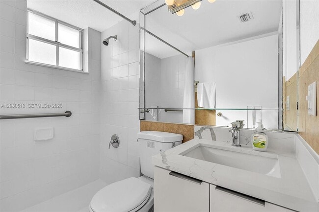 Photo - 199 SW 12th Ave Unit 313E