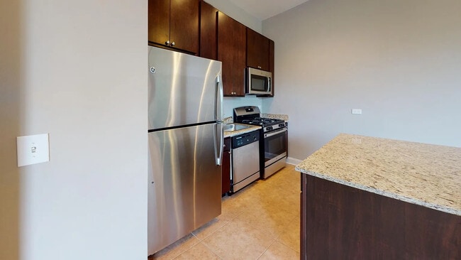 Photo - 236 E 61st St