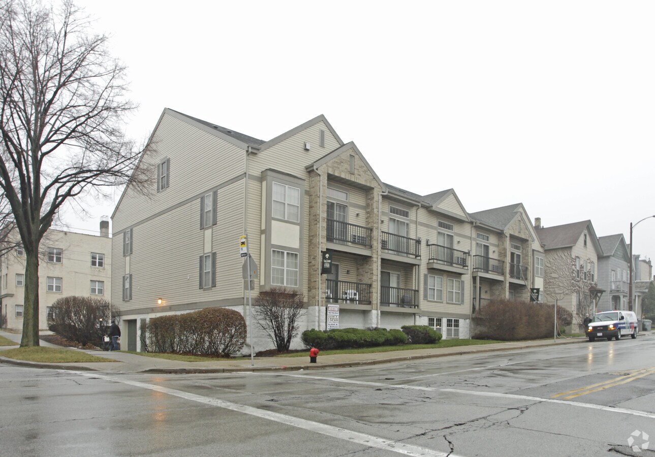 Photo - Van Buren Manor