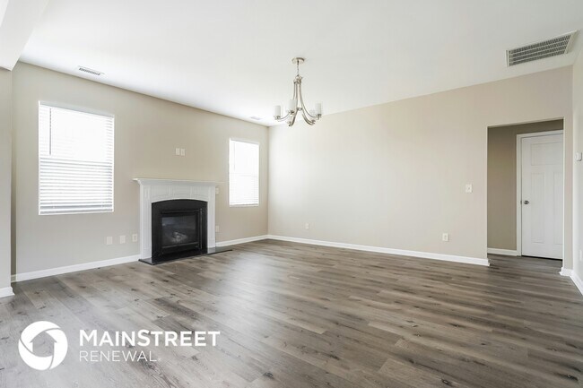 Photo - 23 Maybrook Ct