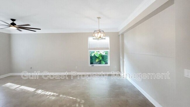 Photo - 8823 Haven Harbour Way