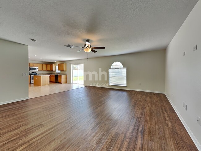 Photo - 715 Valrico Hills Ln