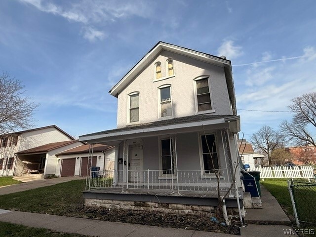 Photo - 491 Emslie St